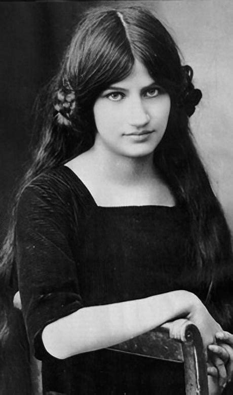 Jeanne Hébuterne - Wikipedia, the free encyclopedia