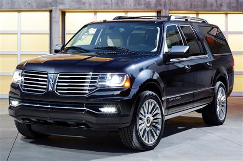 Used 2015 Lincoln Navigator For Sale Pricing Features Edmunds