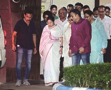 Mamata Visits Sskm For Check Up Advised Restricted Movement For Next