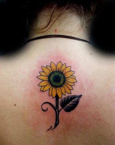 Tatuagem De Girassol Delicada Na Costela Best Succulent Ideas