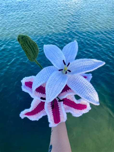 Crochet Pattern Lily Flower Pattern Easy Pdf Tutorial Crochet Lily