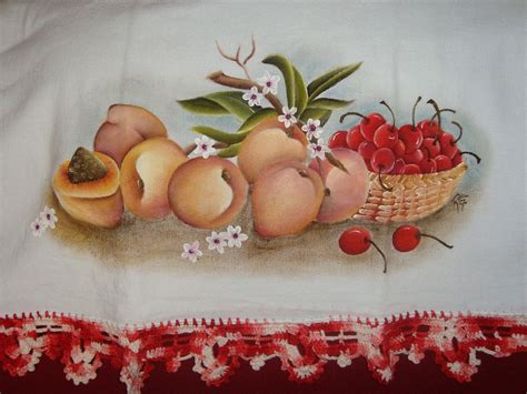 Pin De Nina Reis Cordeiro Em Pintura Em Tecido Frutas Pintura Em