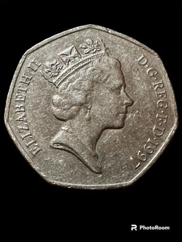 Queen Elizabeth Ii D G Reg F D Rare Fifty Pence Uk Coin