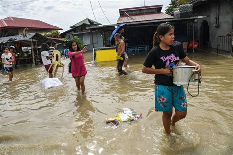 Typhoon Noru Batters Philippines Killing And Leaving Millions