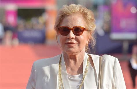 Sylvie Vartan ces rares clichés de son petit fils Cameron le fils de