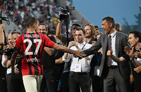 Paolo Maldini Kisah Pemisahan Dengan Ac Milan