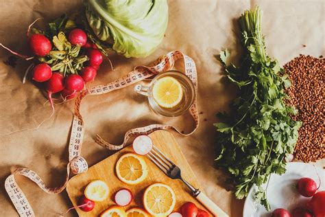 Brainfood Lebensmittel gut für das Gehirn sind auf weißem