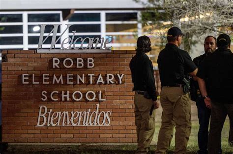 Les 11 Fusillades Les Plus Marquantes Dans Des écoles Aux États Unis 24 Heures