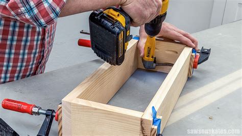 Diy Wooden Toolbox With Drawer Assembly 21 Saws On Skates