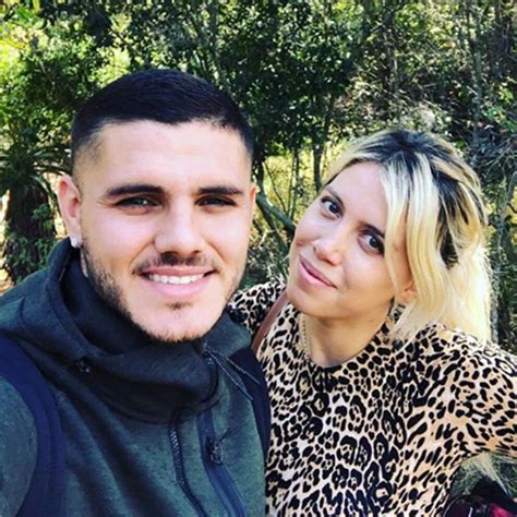 Mauro Icardi Posteó Una Foto De Wanda Nara Al Desnudo En Sudáfrica