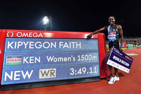 La Keniana Faith Kipyegon Bate El R Cord Del Mundo De Los M