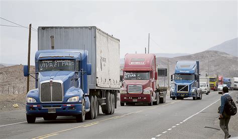 Paro De Transportistas En Piura Se Levantar A Tras Reuni N De