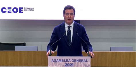 Garamendi Rompe A Llorar Ante El Aplauso De La Asamblea De CEOE Tras El