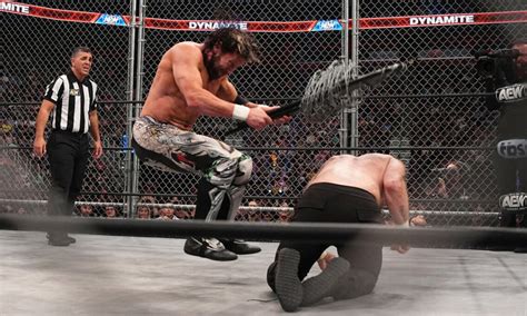 AEW Dynamite best photos: Jon Moxley vs. Kenny Omega Steel Cage match