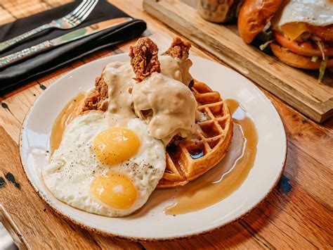 Where To Eat Houstons Best Fried Chicken Eater Houston