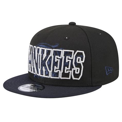 Mens New Era Black New York Yankees Splatter 9fifty Snapback Hat