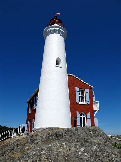 Fisgard Lighthouse 4 Photograph by Cindy Kellogg - Pixels