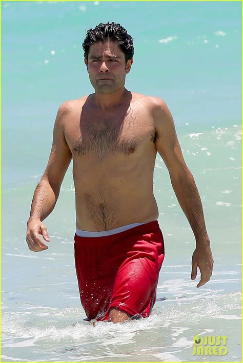 Shirtless Adrian Grenier Hits Miami Beach Before Entourage Press Tour