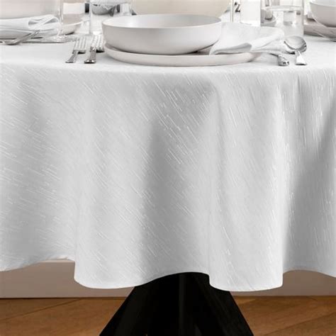 Branam Oval Tablecloth 60 X 84 Touch Of Class