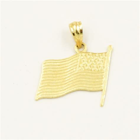 K Yellow Gold Flowing American Flag Patriotic Pride Gem