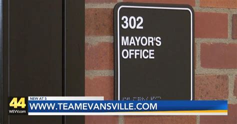 Evansville Mayor Meets With Mayor Elect Stephanie Terry To Transition