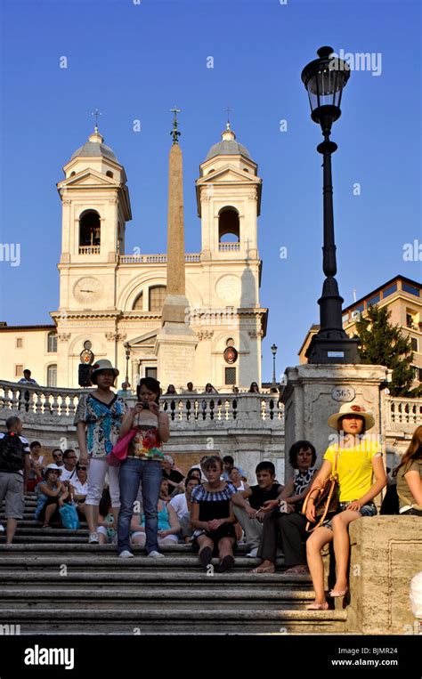 Trinita Dei Monti Basilica Spanish Steps Piazza Di Spagna Square