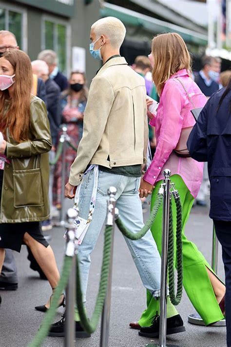 Romeo Beckham Amoureux Et Styl Dans Les Tribunes De Wimbledon Elle