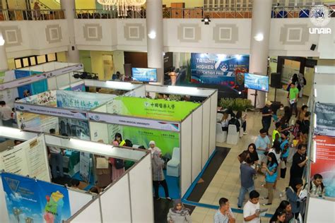 Foto Universitas Airlangga Gelar Pameran Pendidikan Taiwan Higher