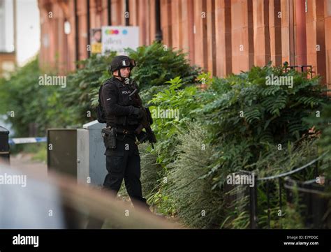 Glasgow Uk 22nd Sep 2014 Specialist Firearms Officers From The