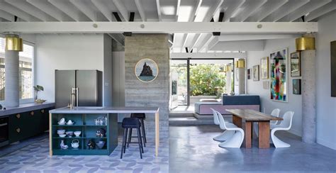 Ebb and flow: Attic-Undercroft House | ArchitectureAu