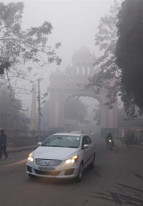 Red Alert Issued Due To Cold 17 Including 2 Youths Died Of Heart Attack Kanpur Weather Today