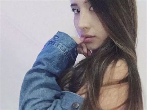 NINA Niinabella Cam Model Free Live Sex Chat Room Camsoda