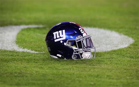 Giants Will Have 1 Player Making Nfl Debut After Surprise Injury