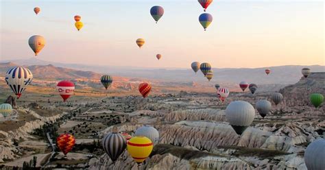 Kappadokien Hei Luftballonfahrt Bei Sonnenaufgang Getyourguide