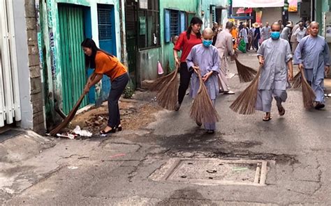 Phát huy vai trò tôn giáo tham gia BVMT và ứng phó với BĐKH