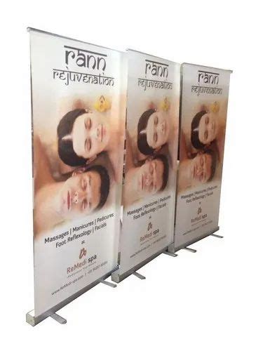 White PVC Printed Roll Up Standee For Advertising Size 3 X 2 Feet At