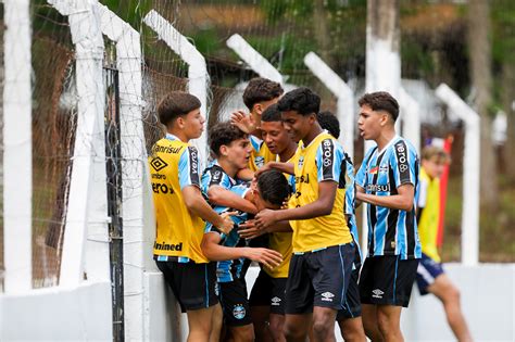 Grêmio Vira O Jogo Contra O Lajeado E Larga Em Vantagem Na Final Do