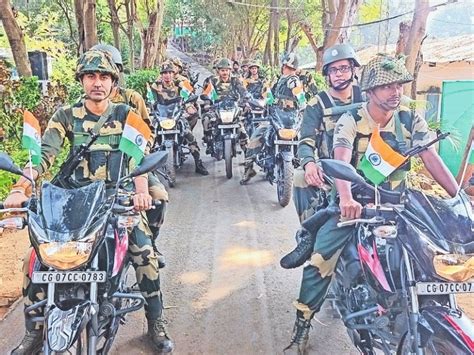 एकता दिवस पर जवानों ने निकाली बाइक रैली Soldiers Took Out Bike Rally