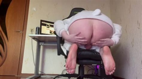 Chico Conejito Está Insinuando que Quiere Atención Pornhub Gay