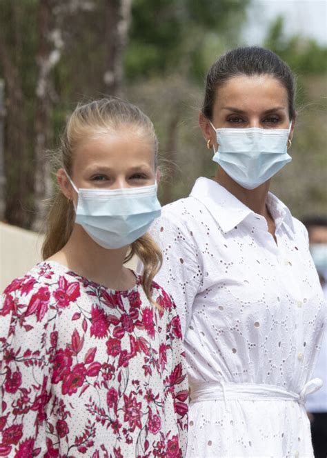 Photo Le Roi Felipe VI D Espagne La Princesse Leonor L Infante