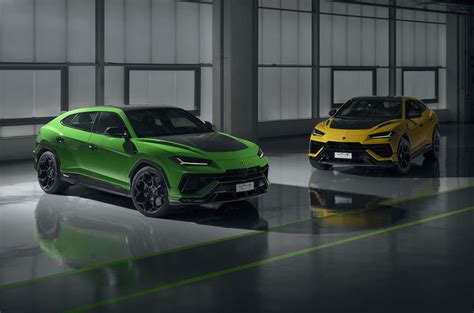 Lamborghini reveals 18-month lead times after record year | Autocar