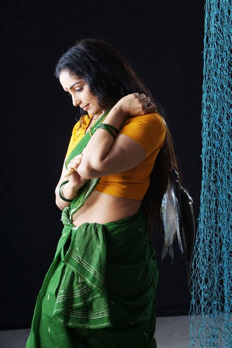 Swetha Menon Hot Stills Actress Masala Gallery