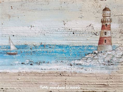 Tutti Guardano Le Nuvole Shabby Sea