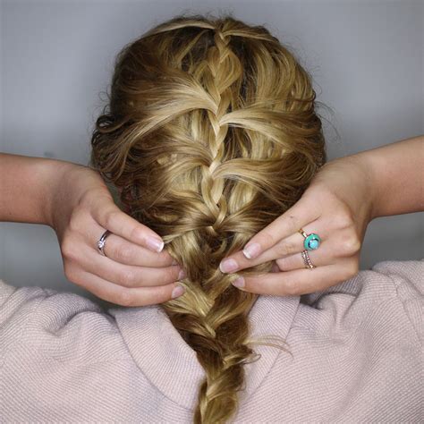 How To Fake Thick Hair With A Seriously Pretty Hairline French Braid