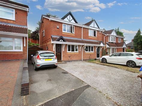 3 Bed Semi Detached House For Sale In Dairyfields Way Sneyd Green