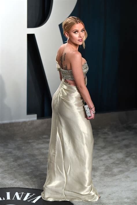 Hot R Scarlettjohansson