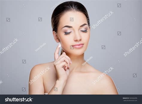 Beauty Portrait Girl Perfect Nude Makeup Stock Photo Shutterstock