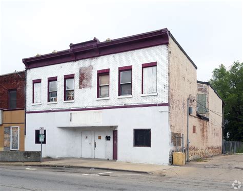 What Every Man Should Know Before Visiting A Rockford IL Gentlemen's Club Image 14