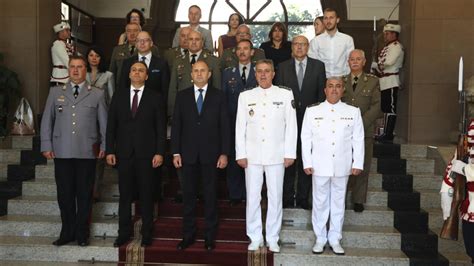 Президентът удостои български военнослужещи с висши офицерски звания ...