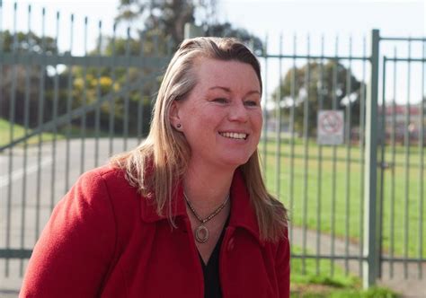 Janie Finlay Q&A: 'No path in' for David O'Byrne and why she chose ...